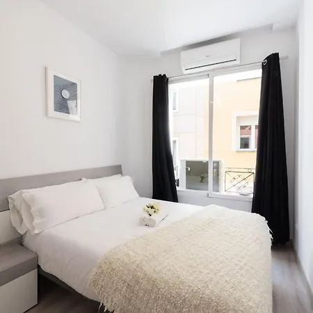 Apartamentos Day Madrid Malasana II-2